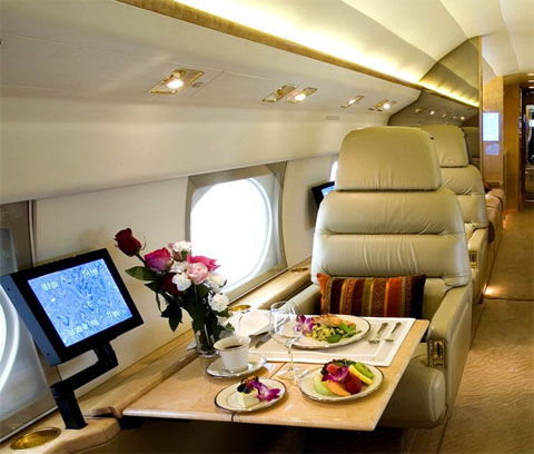LuxuryRules-luxury-catering-on-board